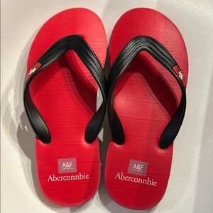 ✨NWOT ✨Abercrombie & Fitch Red and Black Sandals